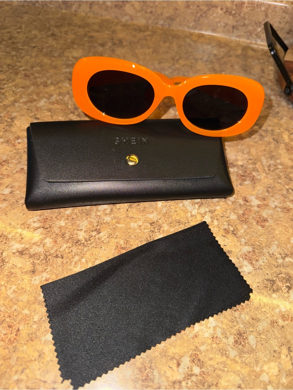SHEIN Women's Oval Sunglasses Orange Plastic Frame Black Tinted w/ Case